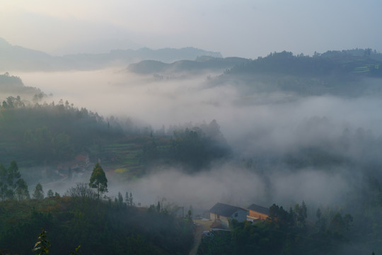 骑龙坳云海日出水墨山水