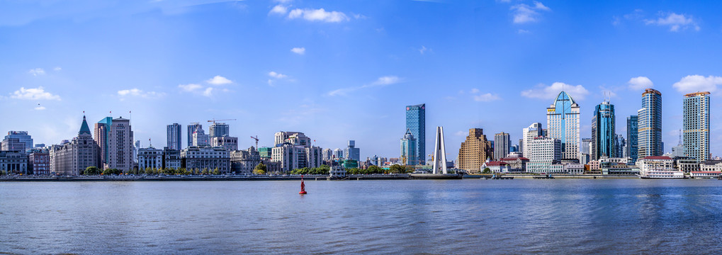 上海黄浦江全景