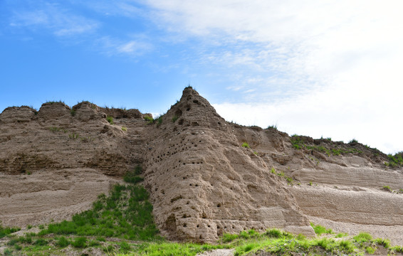 古代夯土城墙