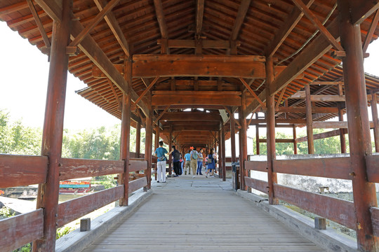 砖木古廊桥