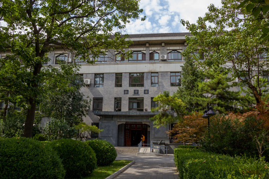 北京师范大学数学楼