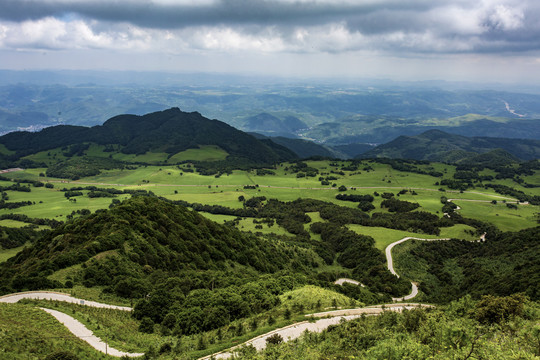 高山丘壑