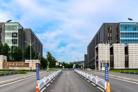 吉林建筑大学校内建筑景观