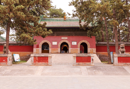 承德避暑山庄普乐寺