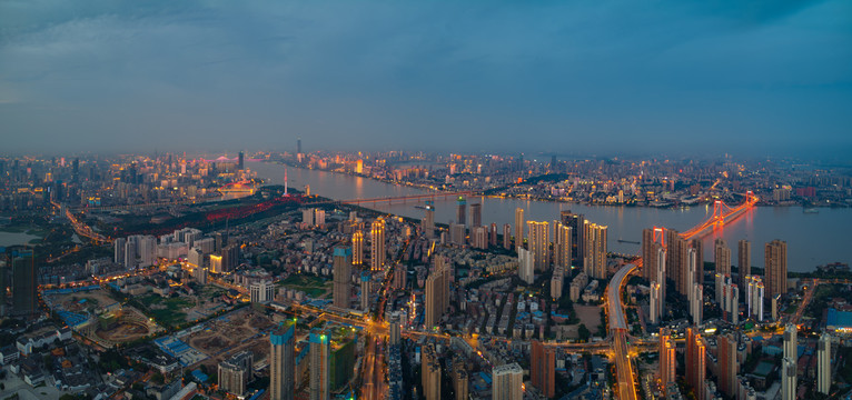 武汉夏日城市航拍傍晚和夜景风光