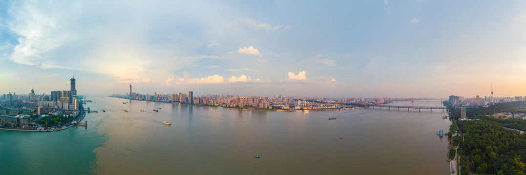武汉夏日城市航拍傍晚和夜景风光