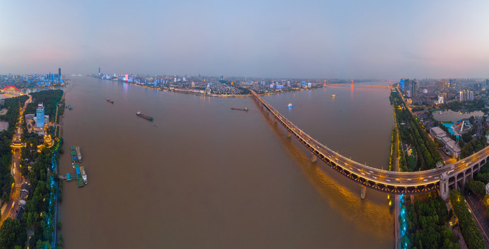 武汉夏日城市航拍傍晚和夜景风光