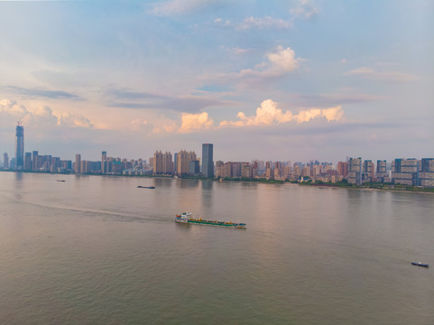 武汉夏日城市航拍傍晚和夜景风光