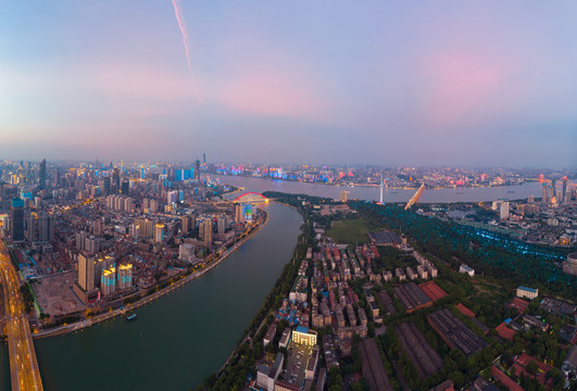 武汉夏日城市航拍傍晚和夜景风光