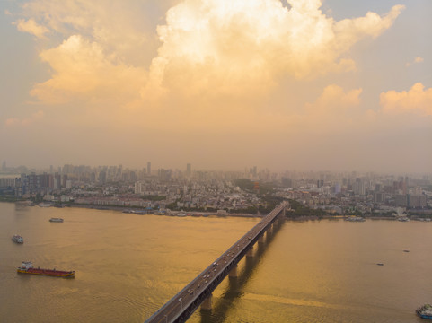 武汉夏日城市航拍傍晚和夜景风光