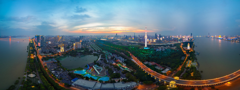 武汉夏日城市航拍傍晚和夜景风光