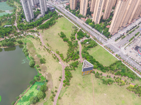武汉夏日城市航拍迷人风光