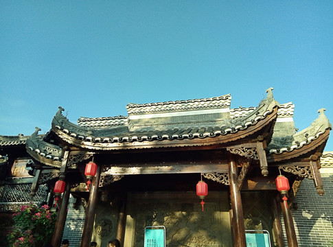 石雕牌坊