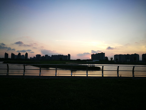 上海之鱼的黄昏