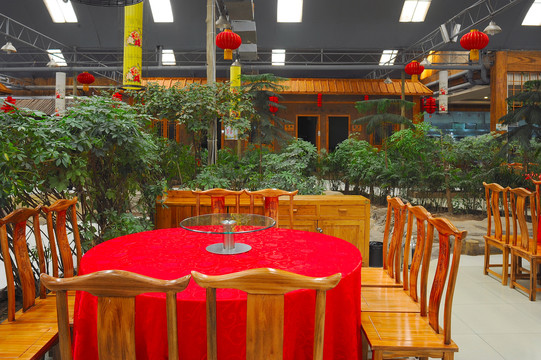 园林式餐厅