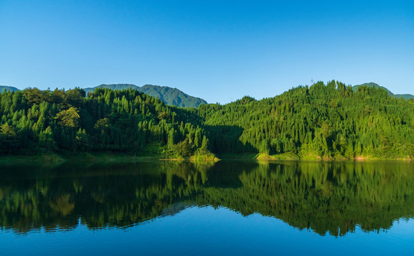 绿水青山