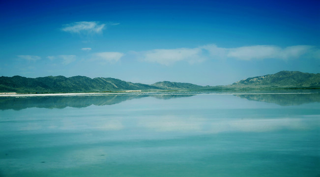 中国青海翡翠湖