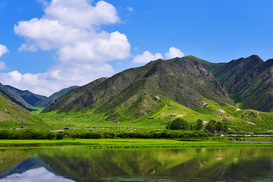 绿水青山