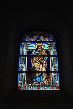 天主教堂玻璃花窗