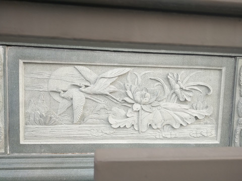 花纹雕塑