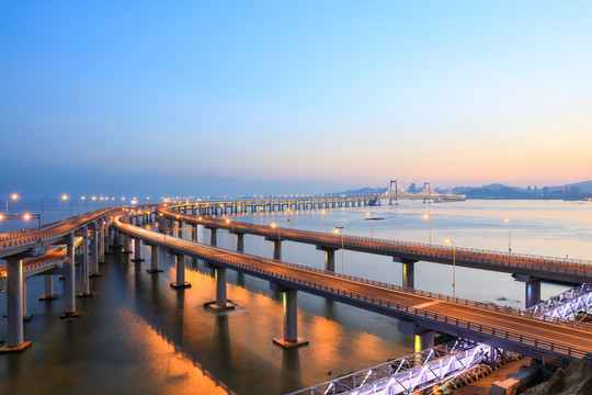 跨海大桥