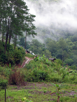 小山村