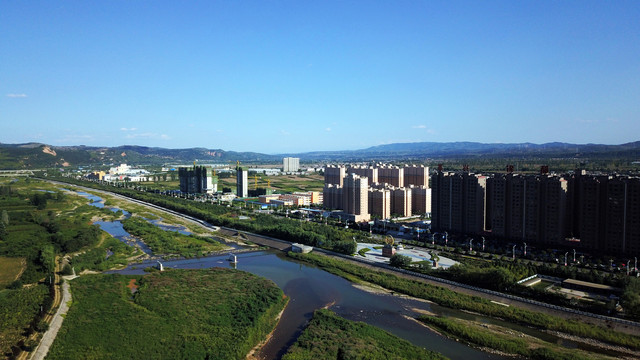 航拍宝鸡市陇县城市风光