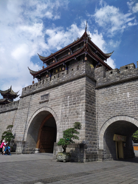 灌县