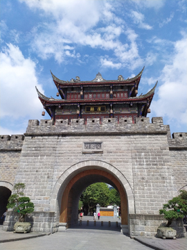灌县