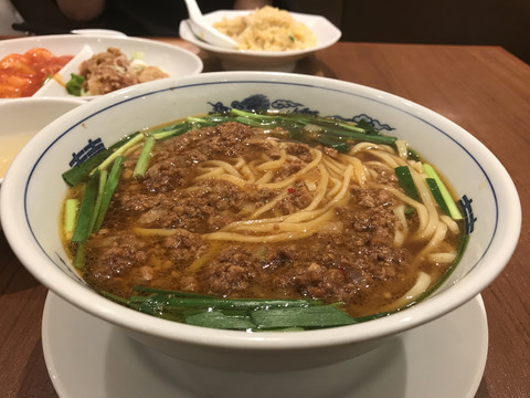 韭菜肉丁面