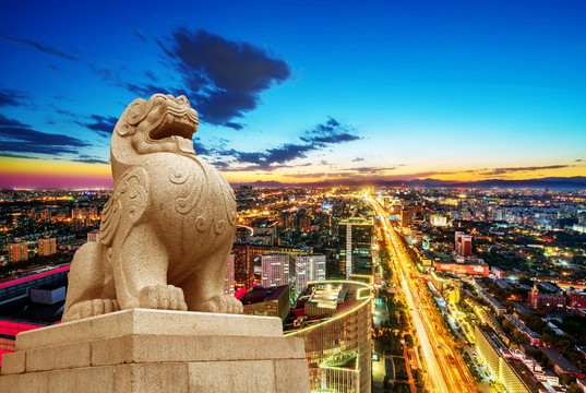 北京城市夜景和石狮