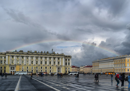 圣彼得堡冬宫广场彩虹