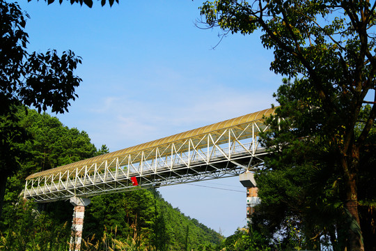 千岛湖跨湖观光步行桥