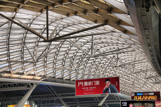 广州南站高铁站