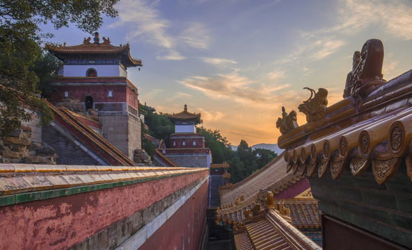 北京颐和园四大部洲景区夏季晚霞