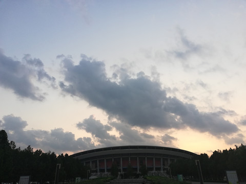 阴雨的天空