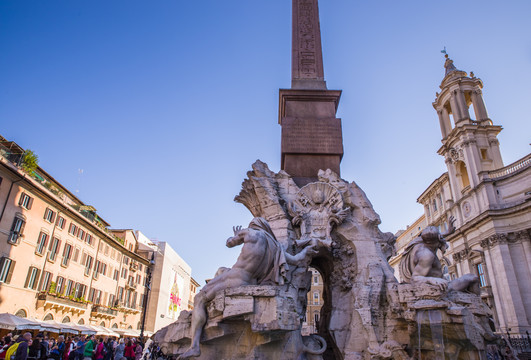 罗马纳沃纳广场雕塑
