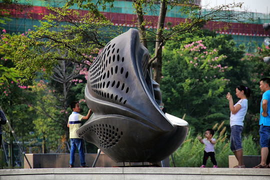 深圳城市风景城市雕塑