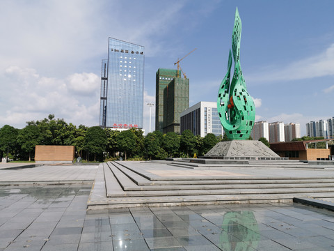 南宁东站主题雕塑