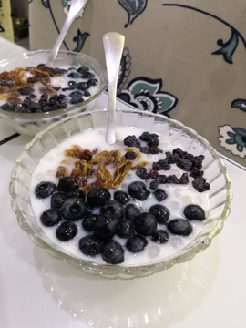 西米露牛奶甜品