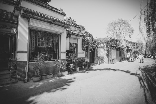 济南老街黑白照片