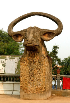 牛头雕塑