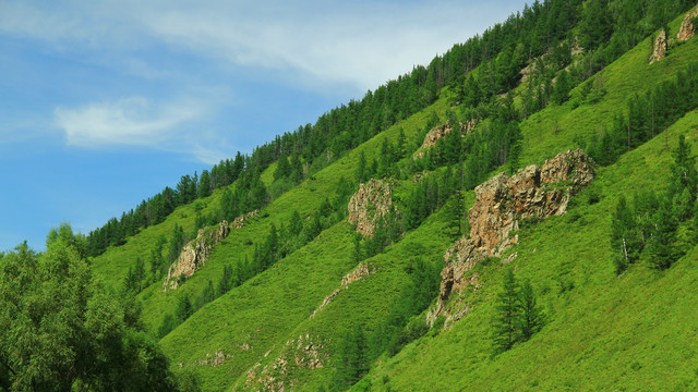 阿尔山白狼峰景观