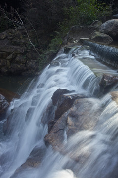 水