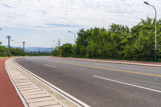 道路