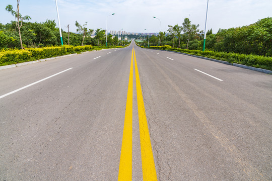 蓝天白云公路
