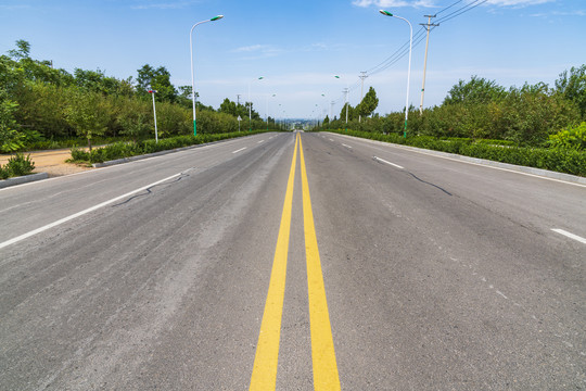 蓝天白云公路