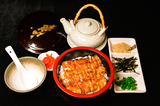 鳗鱼饭套餐