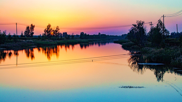 小河夕照