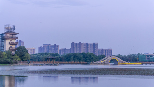 湖畔风景